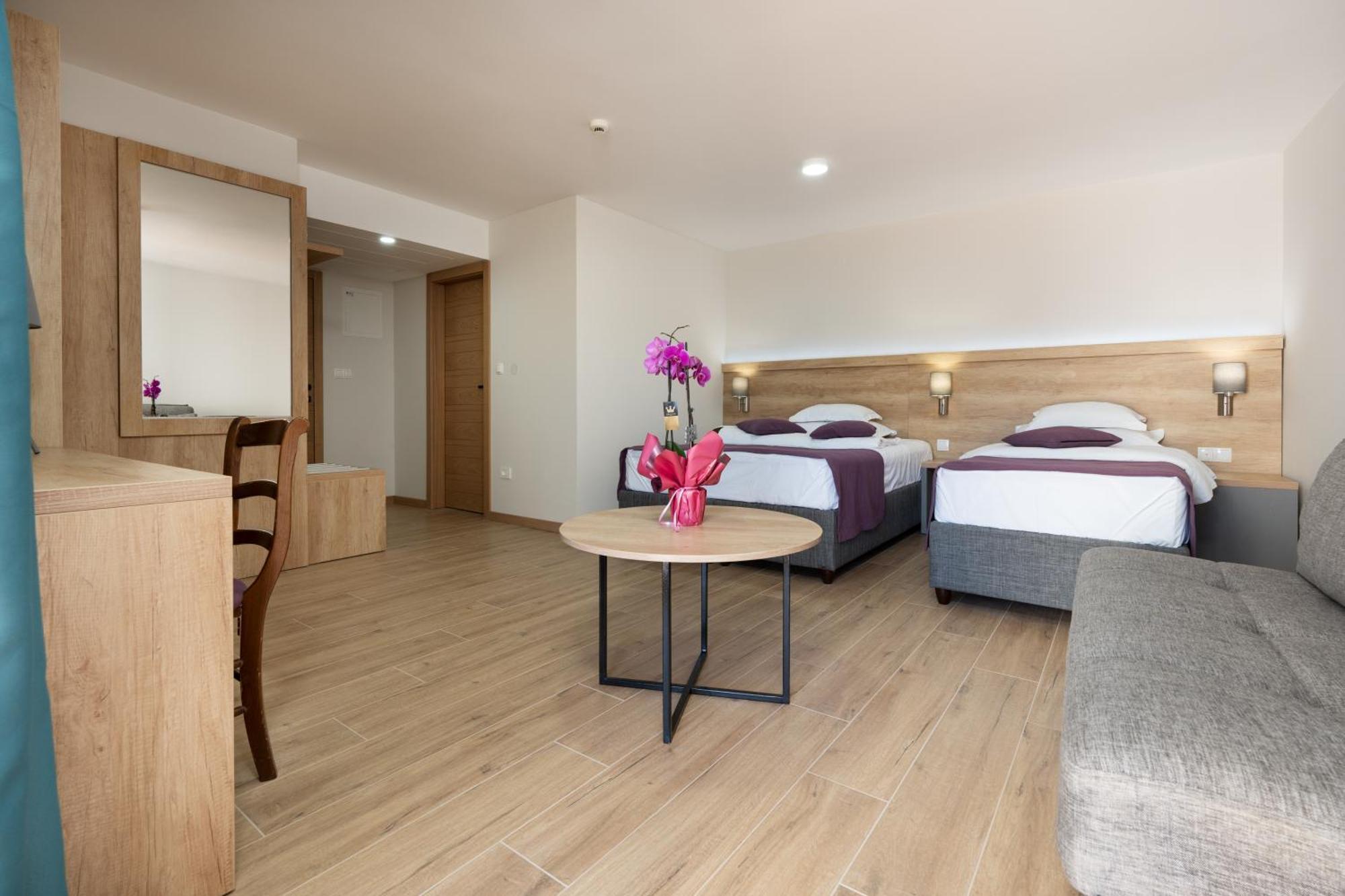 Hotel Porat Neum Exterior photo